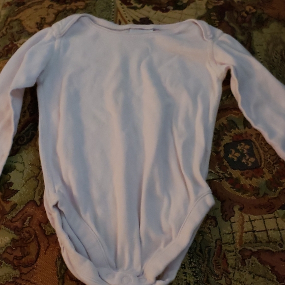 Four onesies - Picture 3 of 5